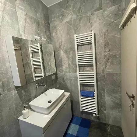 Andrea Apartament *